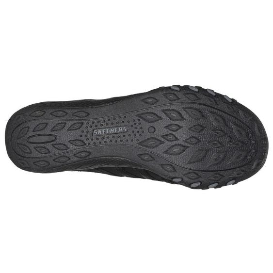 Skechers breathe easy on sale navy