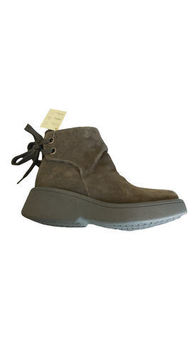 Fly London Mebs Ankle Boots in Aspen Oil Suede 